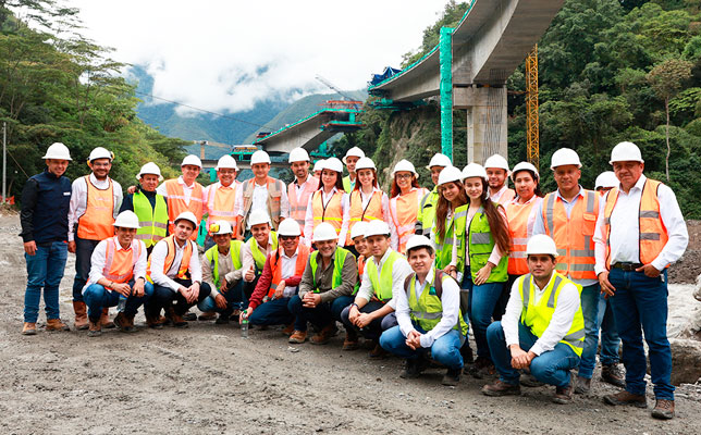 Geotecnia en acción: fortaleciendo la formación de los futuros Magíster en Infraestructura Vial de la Santoto